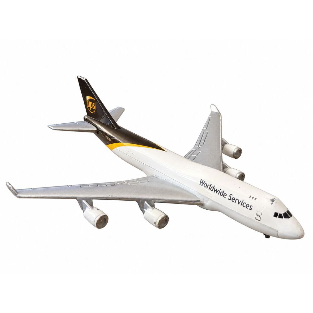 UPS Boeing 747-400 Daron Realtoy Diecast Cargo Toy Airplane RT4344 N570UP